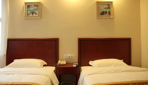 Chambre avec lits jumeaux