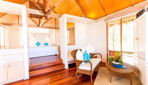 Bungalow, 1 très grand lit, vue océan, en front de plage