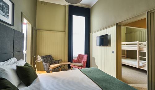 Chambre Familiale