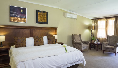 Chambre Supérieure, 1 très grand lit (Superior1)
