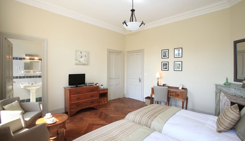 Chambre Supérieure Double ou avec lits jumeaux