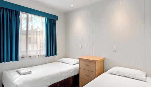 Chambre Deluxe, baignoire à jets