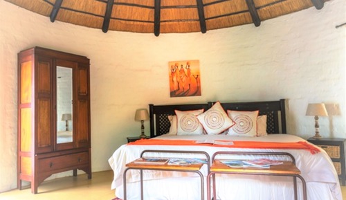Chambre Tradition, 1 chambre, non-fumeurs (Pangolin Hornbill - Pvt Bush Bathroom)