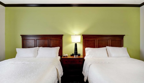 Chambre, 2 grands lits