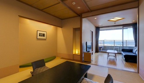 Chambre Deluxe, vue lac (Biwa No Kaze Japanese style room)