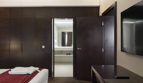 Chambre Double Exécutive, salle de bains privée
