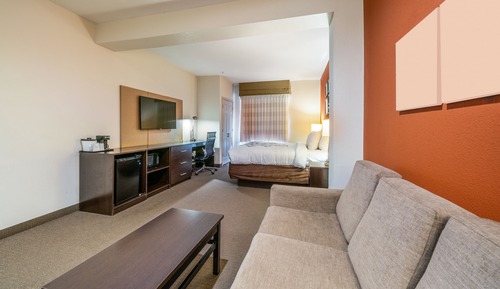 Suite, 1 très grand lit et 1 canapé-lit, accessible aux personnes à mobilité réduite, non-fumeurs