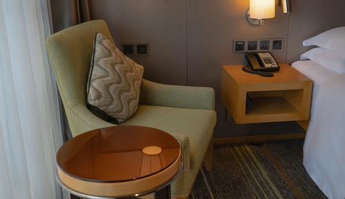 Chambre, 1 très grand lit, accessible aux personnes à mobilité réduite