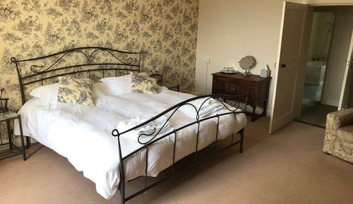 Chambre Double Deluxe, salle de bains attenante ((Super King Size bed ))