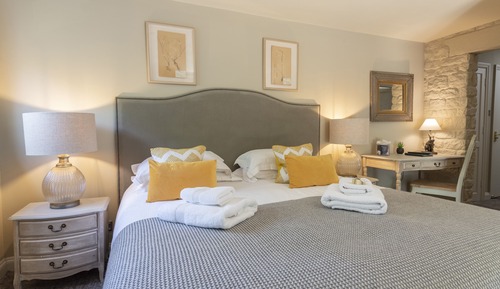 Chambre Double Premium, 1 très grand lit