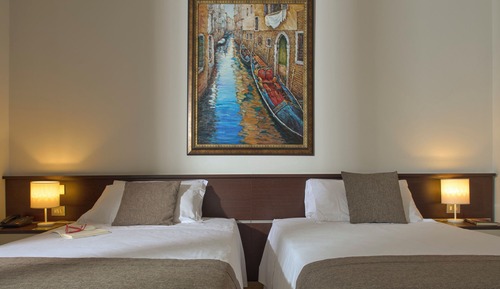 Chambre Confort avec lits jumeaux, 2 lits une place