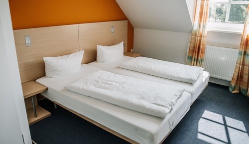 Chambre Simple Classique, 2 lits une place, non-fumeurs, vue jardin
