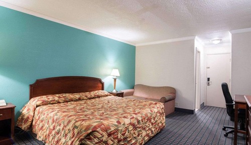 Chambre Standard, 1 très grand lit