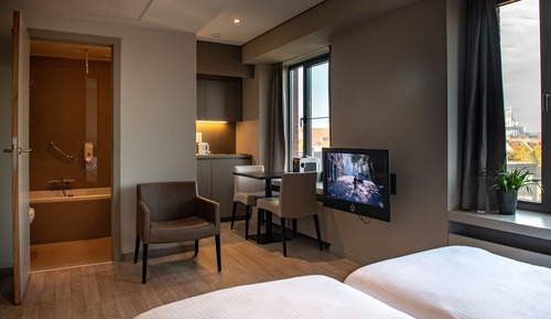 Chambre avec lits jumeaux, coin cuisine