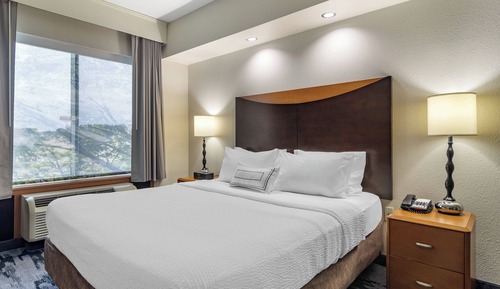 Suite, 1 chambre, en angle
