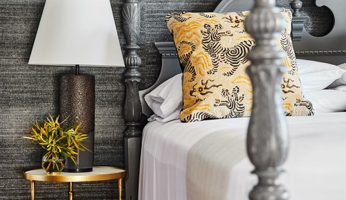 Chambre, 1 grand lit, vue partielle sur la mer (Sun Room)