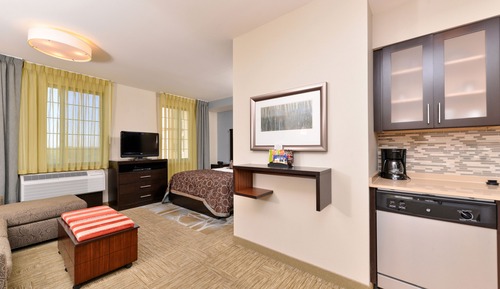 Suite Studio, 1 grand lit, accessible aux personnes à mobilité réduite (Mobility, Accessible Tub)