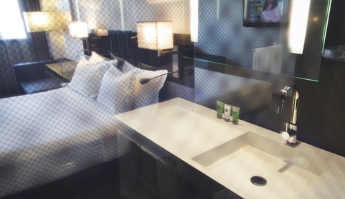 Chambre Standard, 1 très grand lit, non-fumeurs