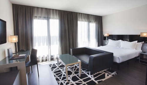 Chambre Supérieure, 1 très grand lit, non-fumeurs