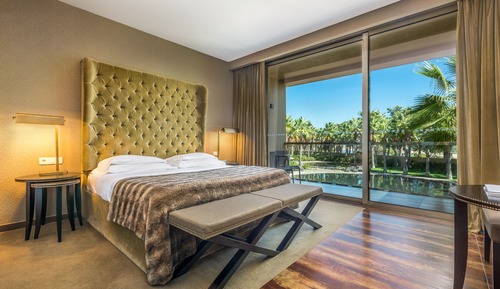 Chambre Supérieure Double ou avec lits jumeaux, vue jardin