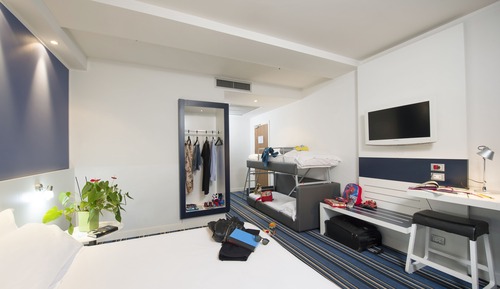 Chambre Quadruple Familiale
