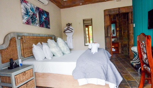 Chambre Double Standard, 1 grand lit