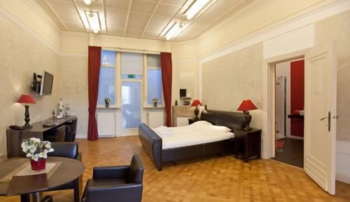 Chambre Familiale (Deluxe)