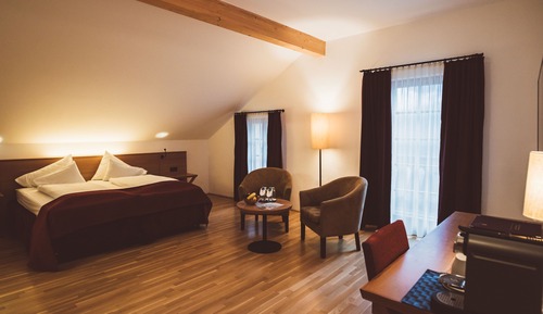 Chambre Double Supérieure (Lake View, German Twin Beds)