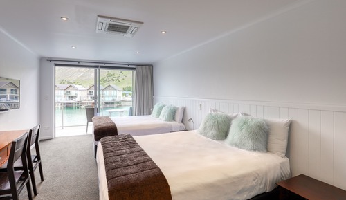 Chambre Supérieure avec lits jumeaux, 2 grands lits, vue marina