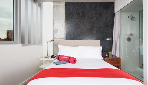 Chambre Simple Supérieure, accessible aux personnes à mobilité réduite, balcon