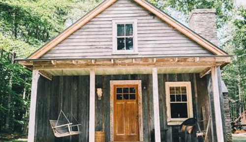 Cabane Standard, salle de bains attenante (Tobacco Barn)