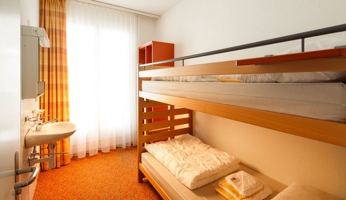 Chambre, 2 lits une place (Hostel room for 2)