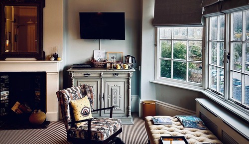 Suite Majestueuse, 1 grand lit, salle de bains attenante