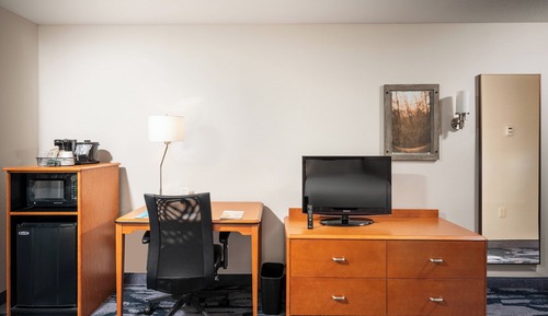 Chambre, 1 très grand lit