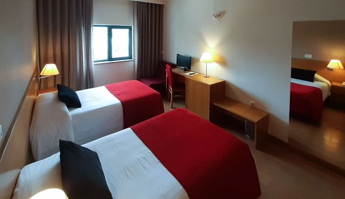 Chambre Standard Double ou avec lits jumeaux, 1 lit double ou 2 lits jumeaux