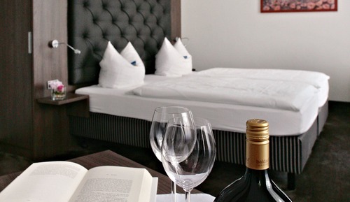 Chambre Double Confort, 1 grand lit