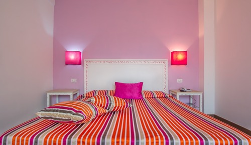 Chambre Standard Double ou avec lits jumeaux