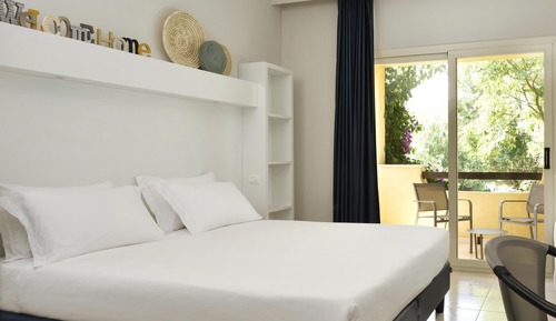 Chambre Supérieure, balcon, vue jardin