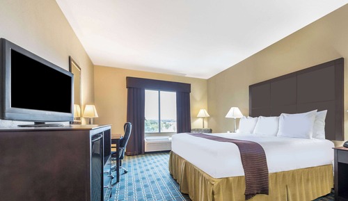 Chambre, 1 très grand lit, accessible aux personnes à mobilité réduite