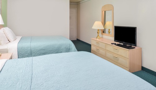 Chambre, 2 grands lits, non-fumeurs