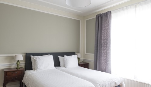 Chambre avec lits jumeaux