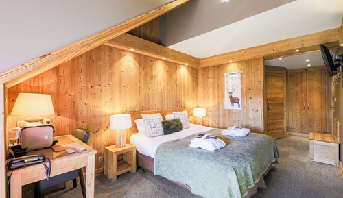 Chambre Supérieure Double ou avec lits jumeaux (balneo)