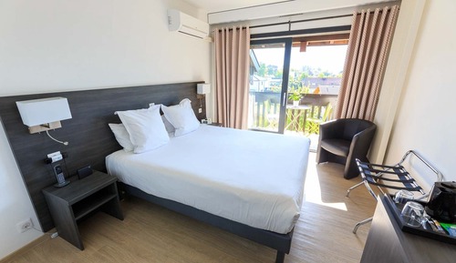 Chambre Double Supérieure, vue montagne
