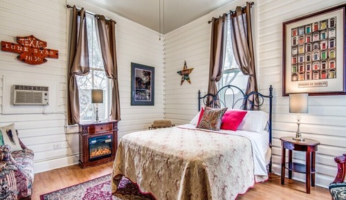 Chambre Simple Deluxe, 1 très grand lit