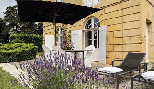 Appartement Familial, 2 chambres, coin cuisine, vue jardin