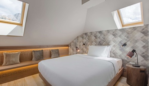 Suite Royale, terrasse, vue montagne