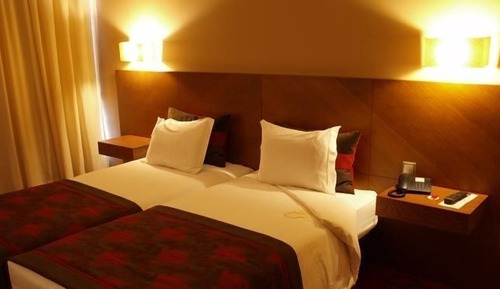 Chambre Standard Double ou avec lits jumeaux (with extra bed)