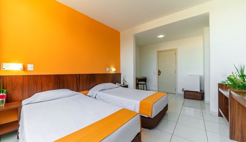 Chambre avec lits jumeaux