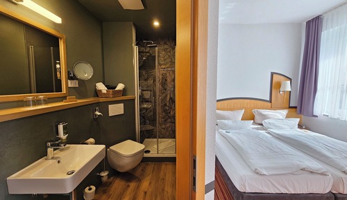 Chambre Standard Double ou avec lits jumeaux