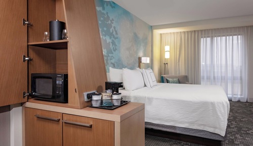 Suite, 1 très grand lit et 1 canapé-lit (Mobility Accessible, Tub)